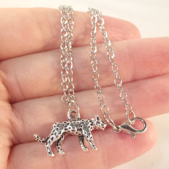 Mens Silver Leopard Panther Cat Pendant Chain Link Necklace 20" Party Gift - Picture 1 of 3